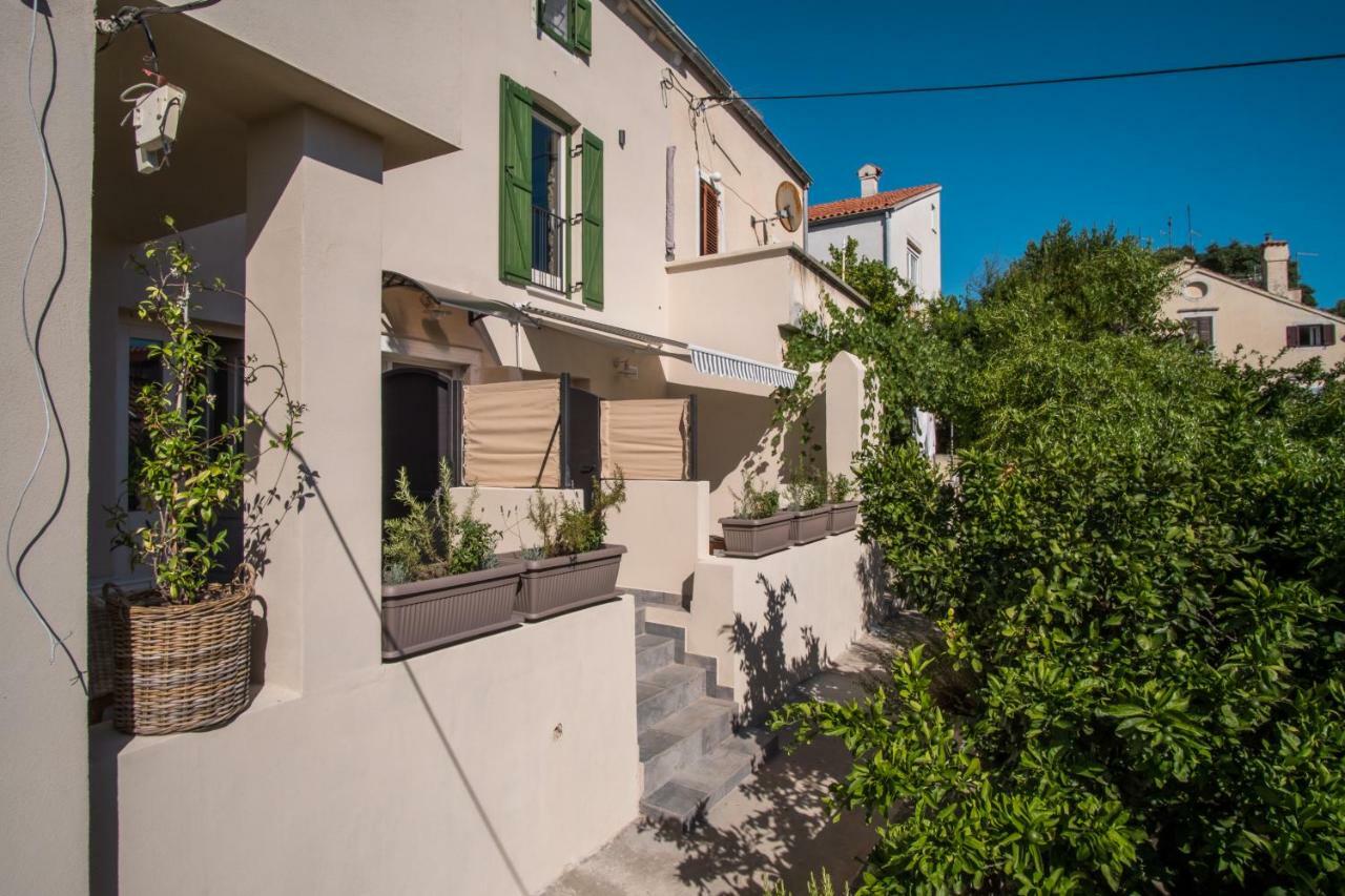 Apartamento Casa Rustica Mali Lošinj Exterior foto