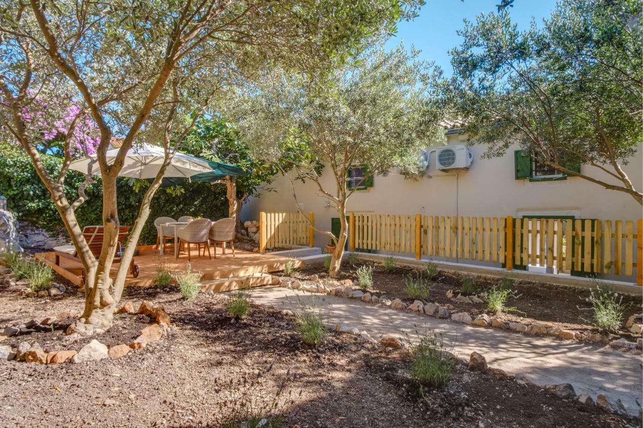 Apartamento Casa Rustica Mali Lošinj Exterior foto
